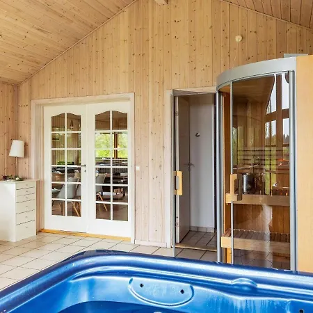 8 Person In L Kken Holiday home Norre Lyngby