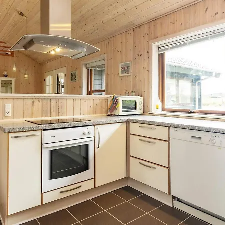 8 Person In L Kken Holiday home *