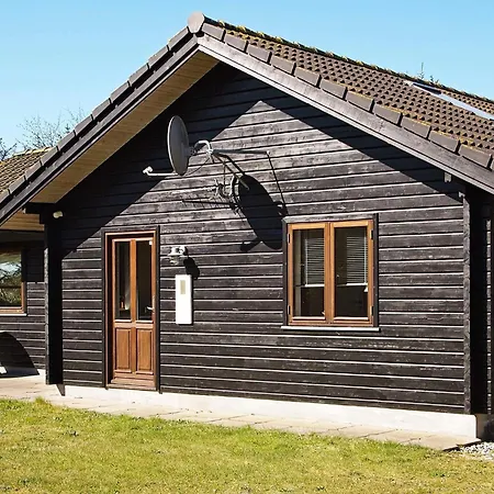 8 Person In Lokken-by Traum * Nørre Lyngby