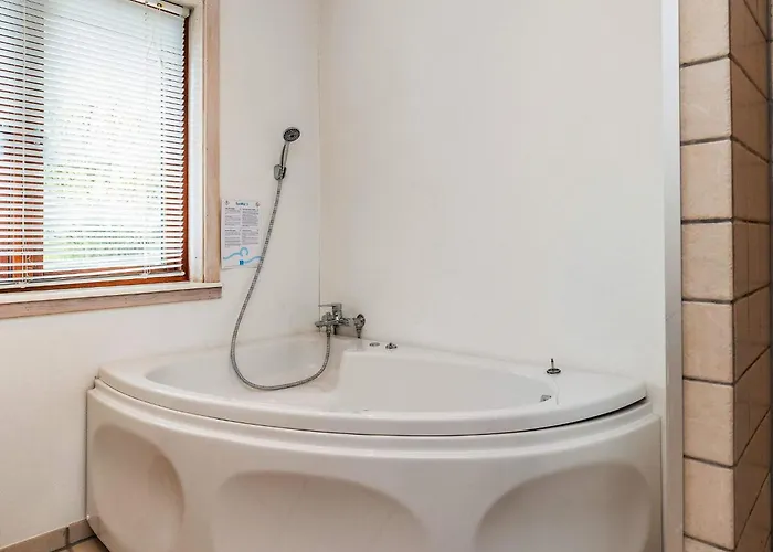 Tatil Evi 8 Person In Lokken-by Traum